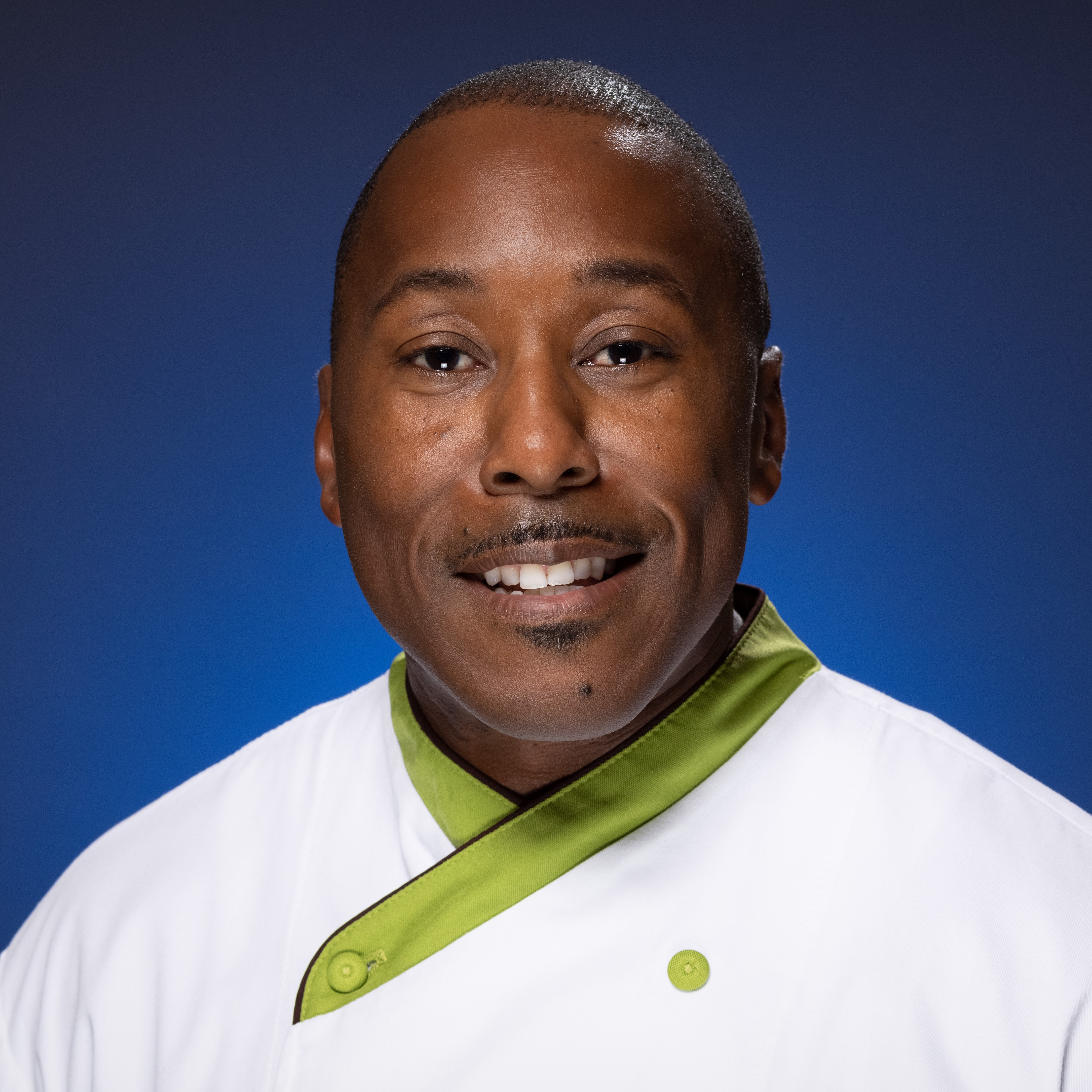 Olive garden chef coat on sale